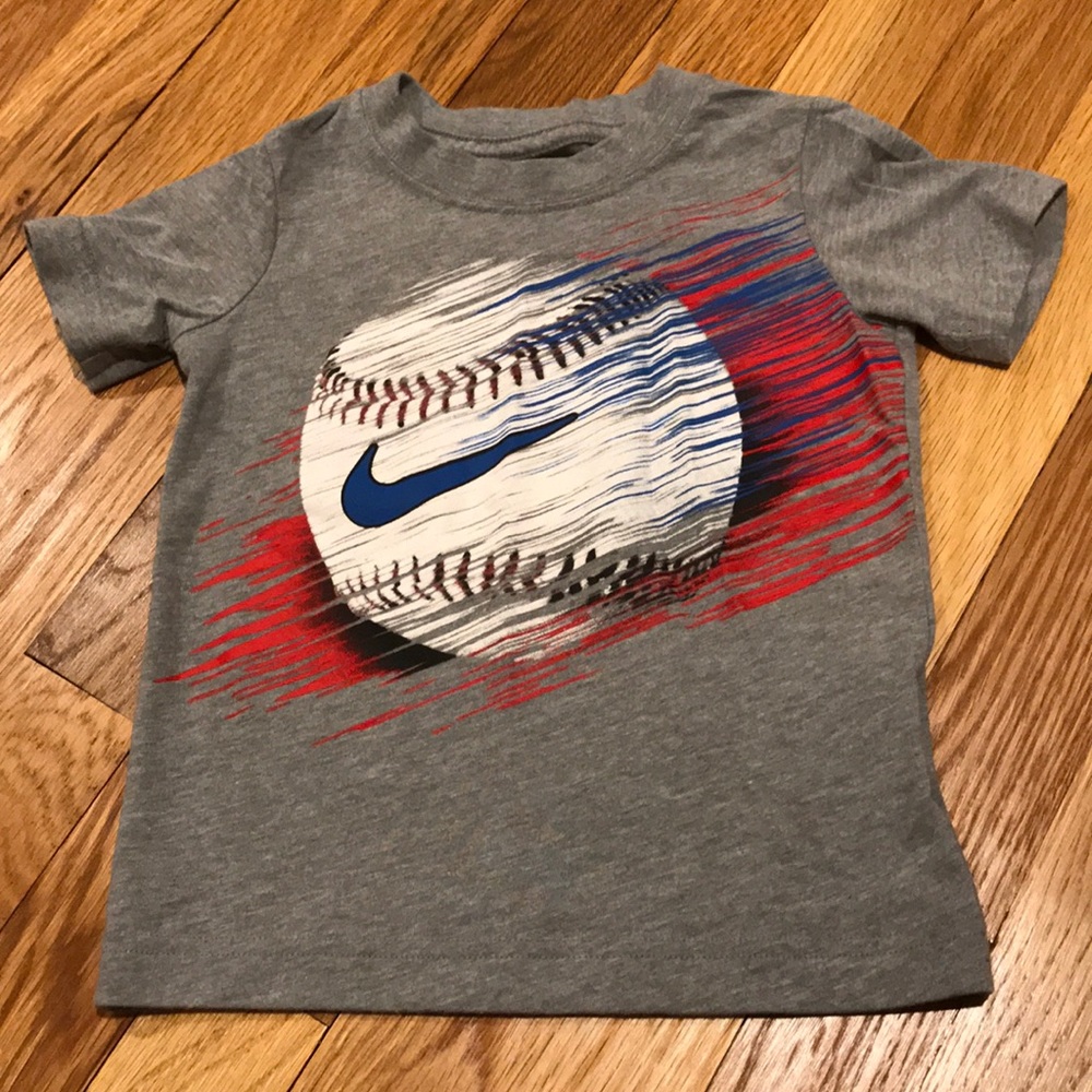 Nike T-Shirt